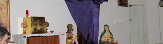 Droga Krzyżowa 2013 z kaplicy do kościoła